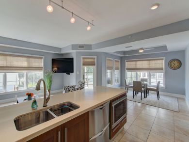 Two Bedroom Two Bathroom Condo Across Street from Beach